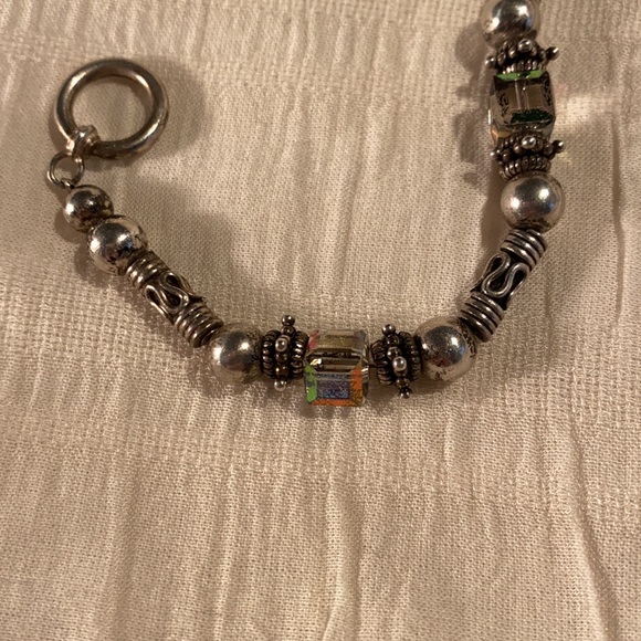Sterling Silver Bracelet & Swarovski Crystals - Picture 2 of 7